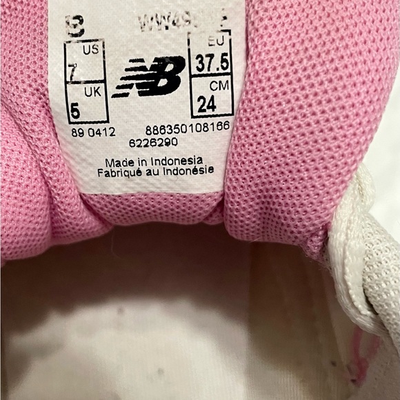 New Balance Women’s Walking Shoe - Picture 9 of 11